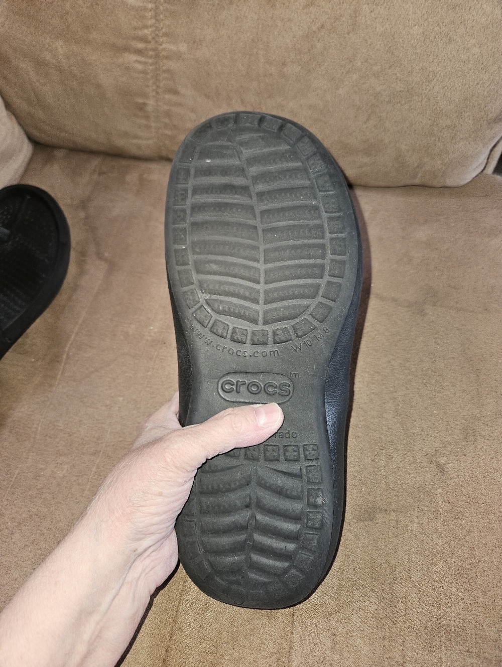CROCS W10/M8 Unisex Black Athens Sandals - Picture 2 of 2